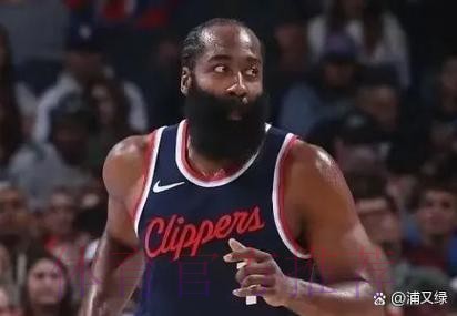 阿莱贾-马丁:我就是那种享受防守的球员,整晚都在拼抢缠斗 阿莱贾-马丁:我就是那种享受防守的球员,整晚都在拼抢缠斗